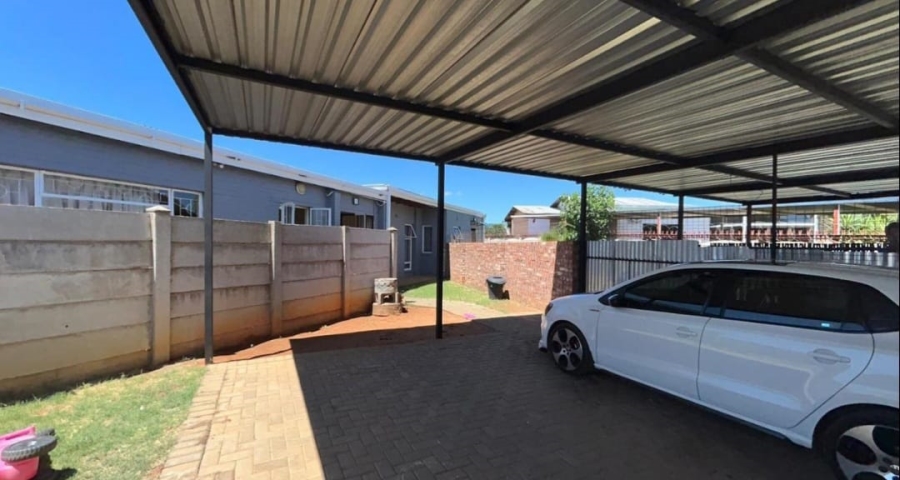  Bedroom Property for Sale in Verwoerdpark Northern Cape